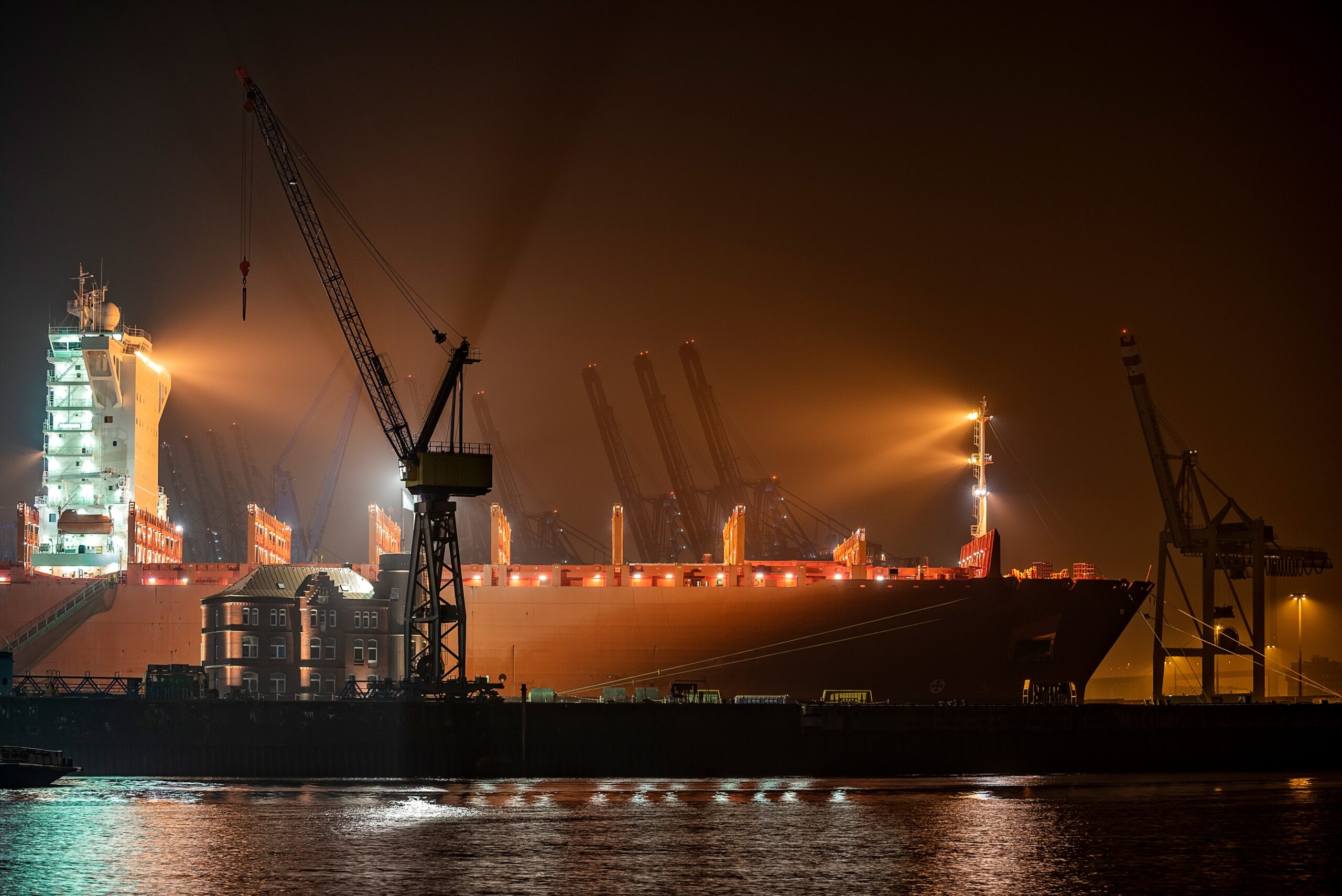 24/7 Ship Supply in Singapore: How Fast Turnaround Impacts Vessel Operations
